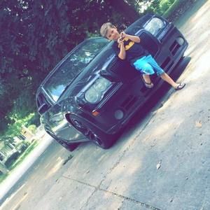 Meet your Posher, Eli